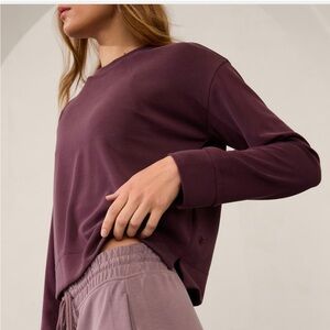 NWT Athleta Seasoft Crewneck Sweatshirt